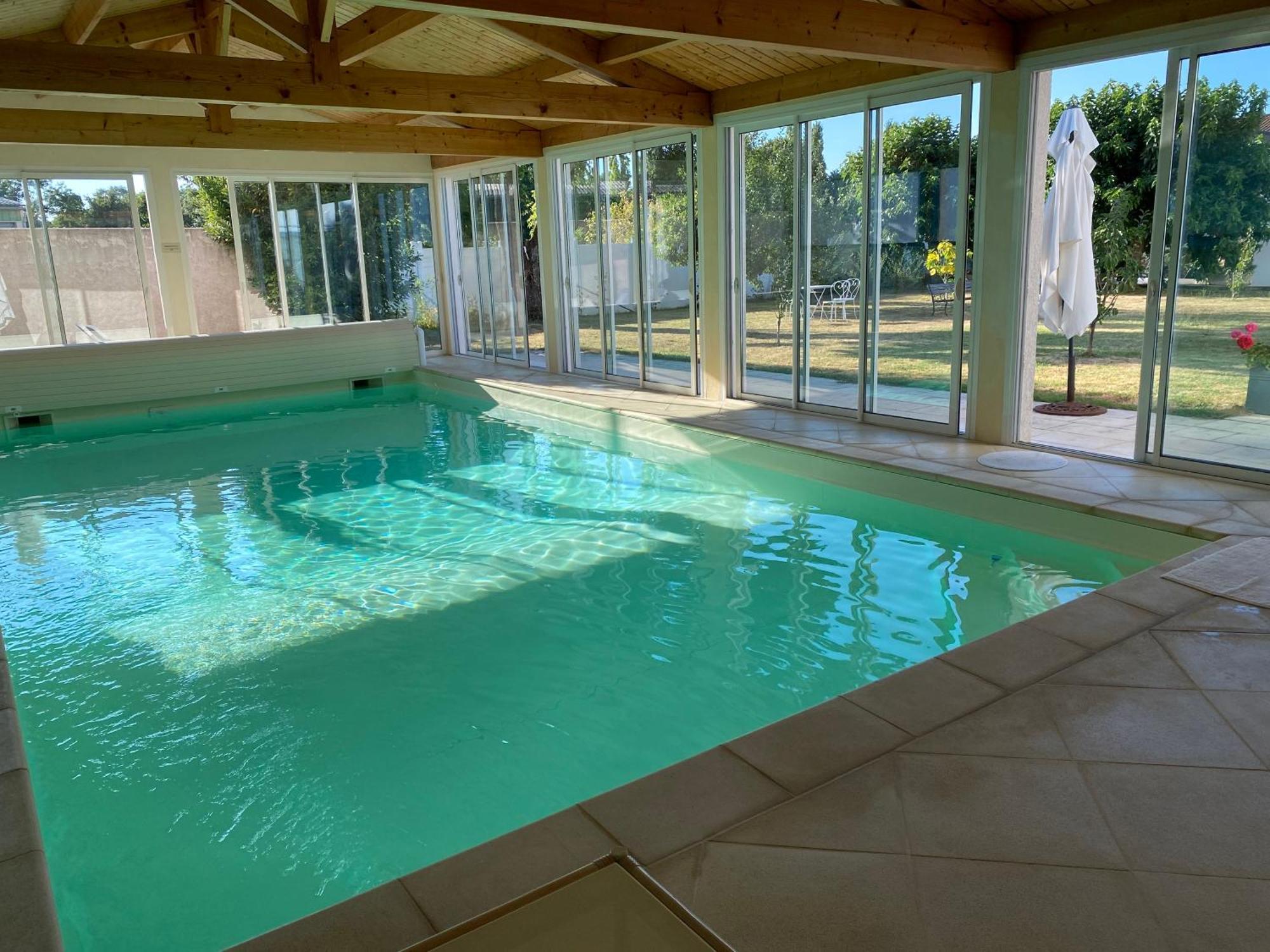 Le Vieux Moulin Bed & Breakfast Bouhet ภายนอก รูปภาพ
